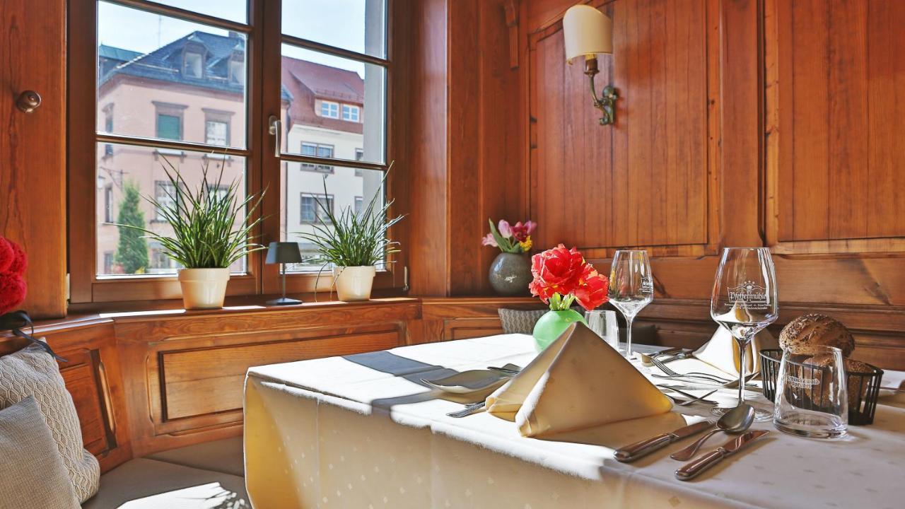 Stadthotel Pfeffermuehle เกนเกนบาค ภายนอก รูปภาพ