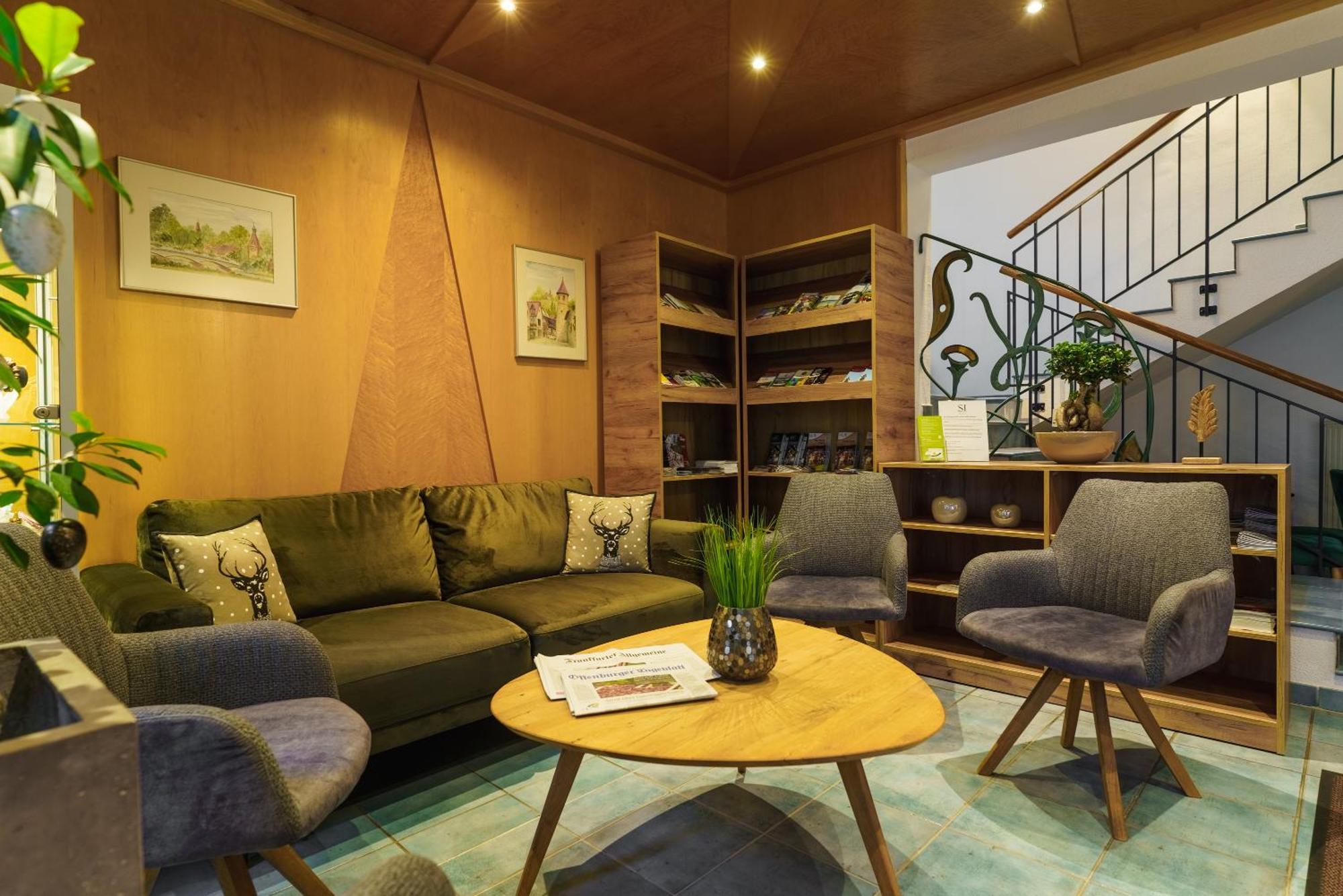 Stadthotel Pfeffermuehle เกนเกนบาค ภายนอก รูปภาพ