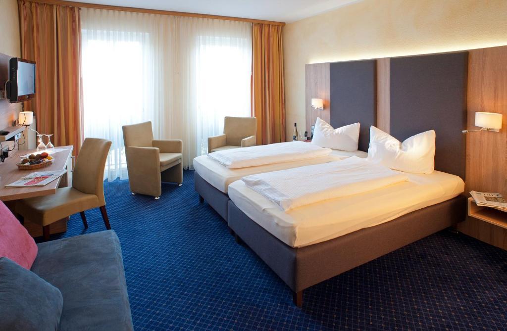 Stadthotel Pfeffermuehle เกนเกนบาค ห้อง รูปภาพ