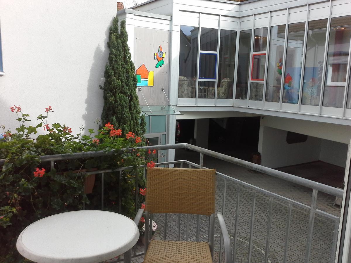 Stadthotel Pfeffermuehle เกนเกนบาค ภายนอก รูปภาพ